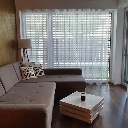 Lovely 2-bedroom In Apartmán Bratislava